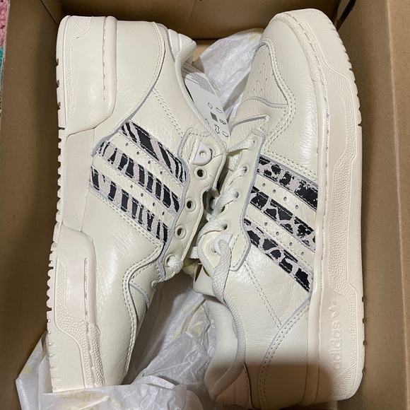 adidas Shoes - Adidas Rivalry Low